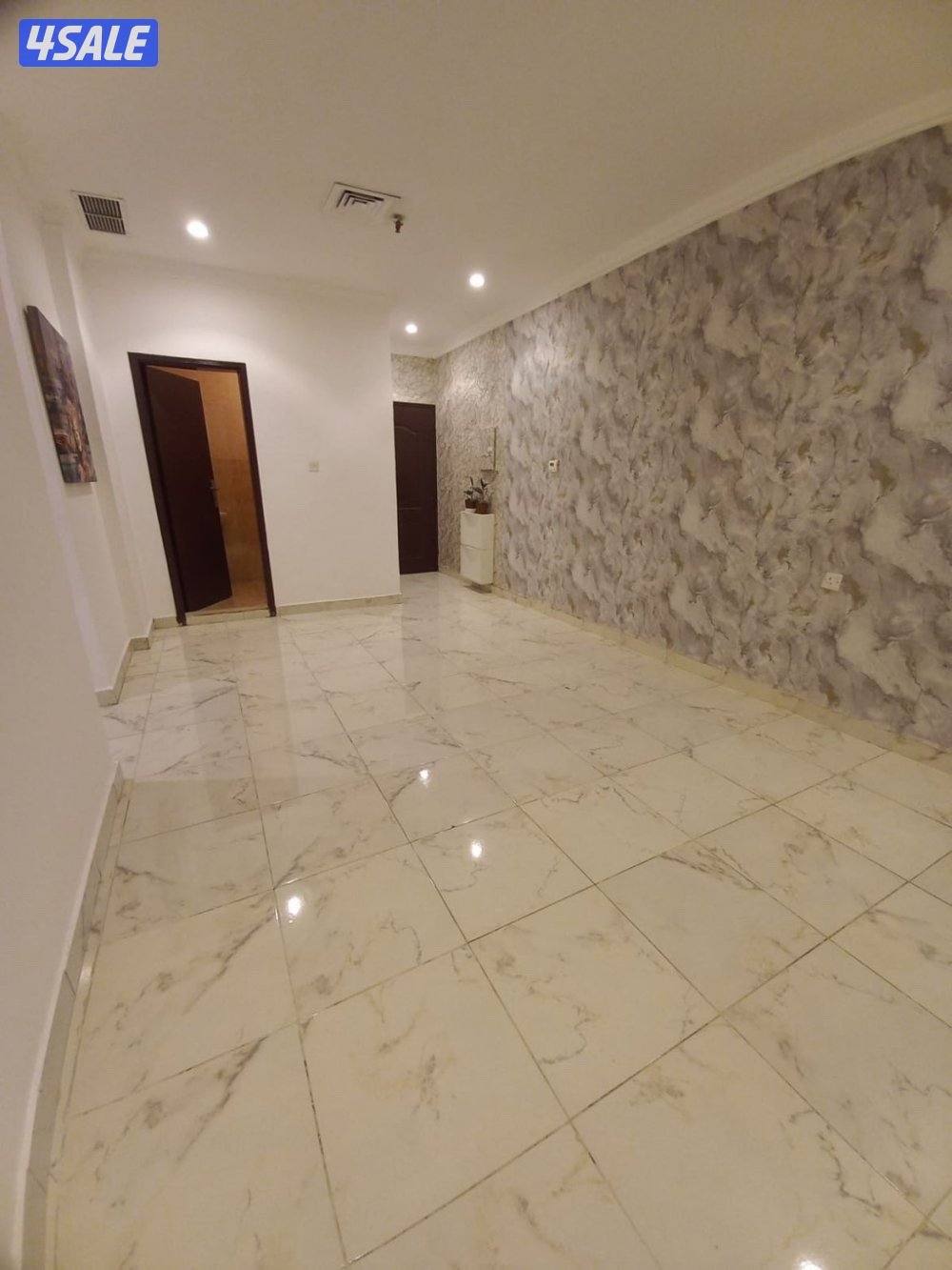 للإيجار شقه في السالمية0