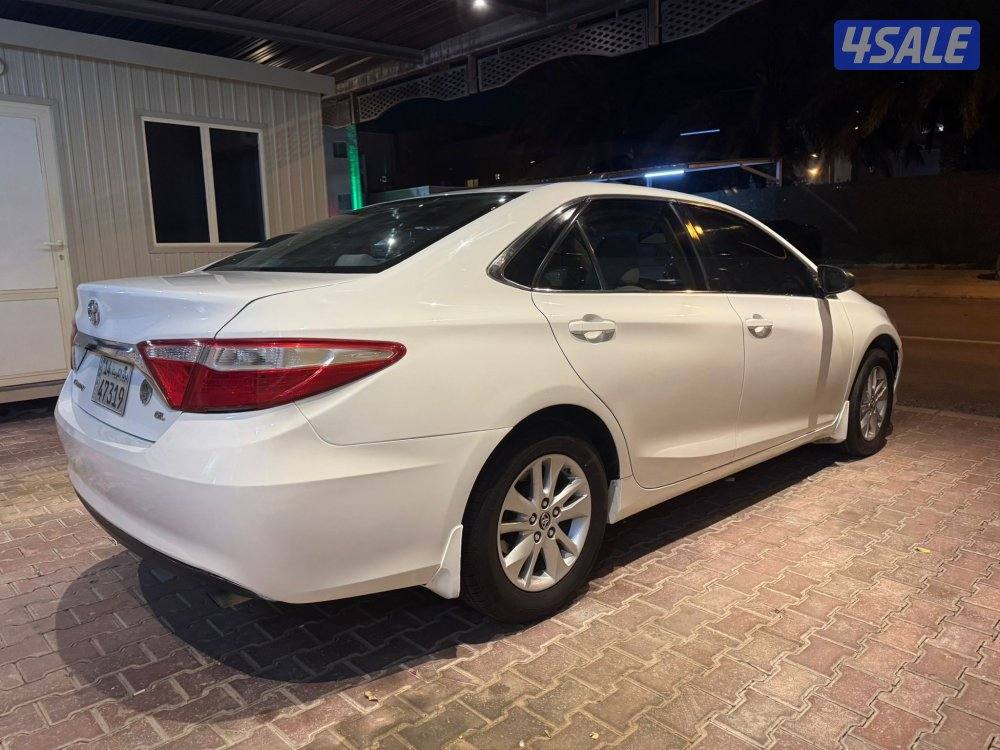 تويوتا كامري GL 20163