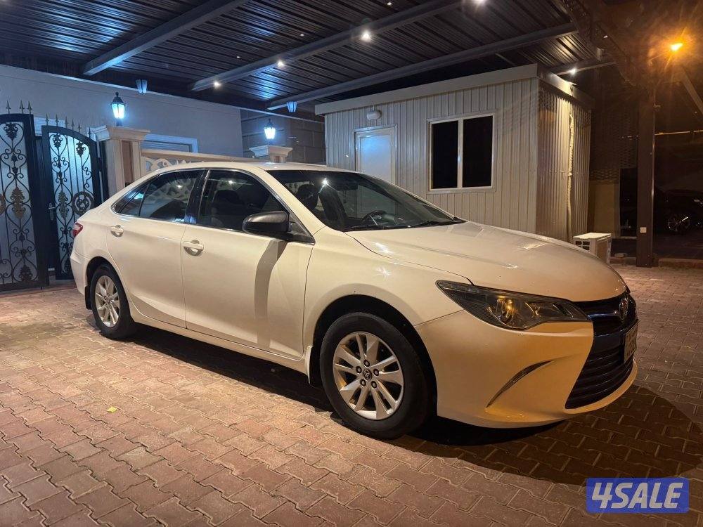 تويوتا كامري GL 20165