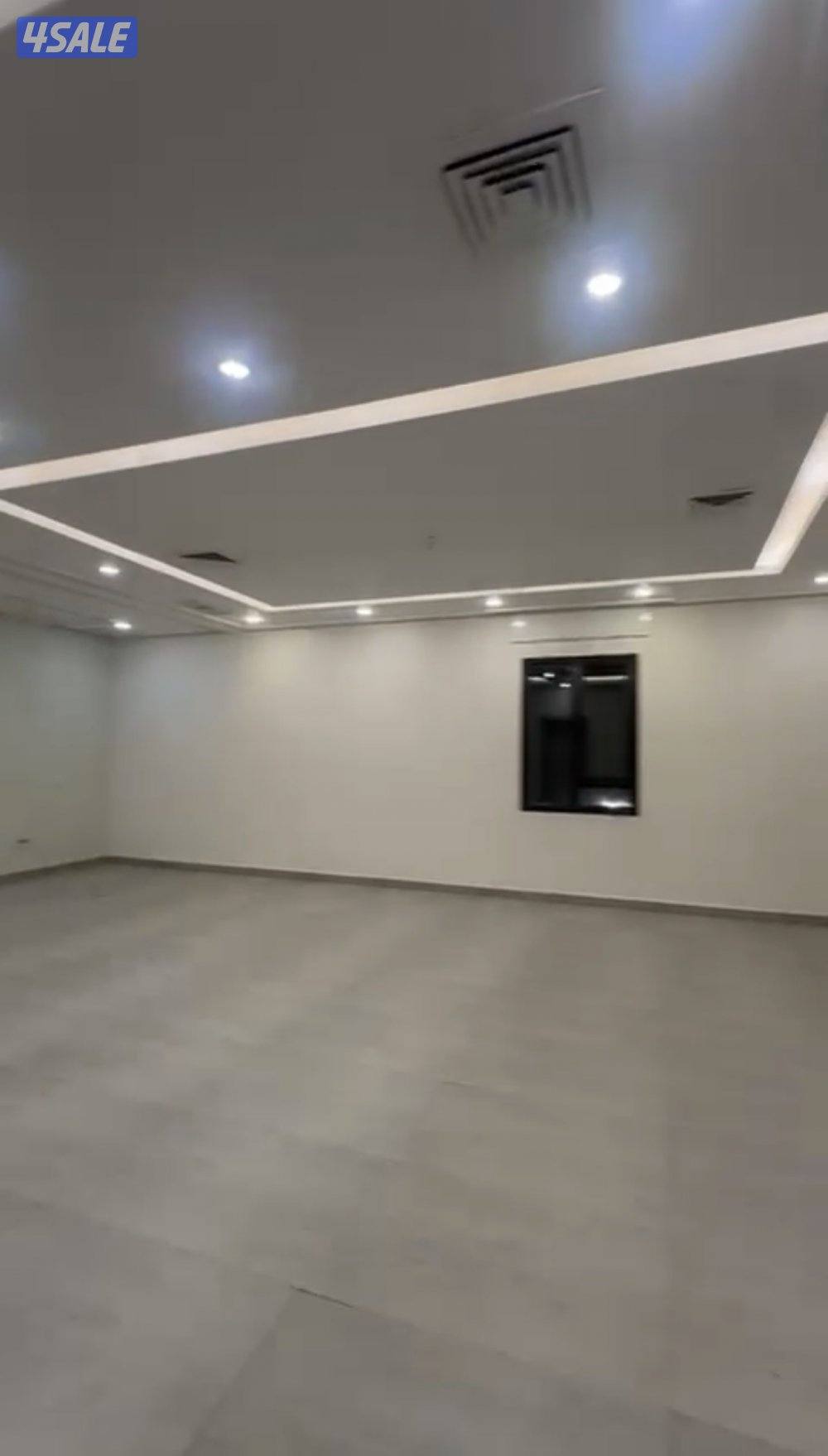 للايجار دور ارضي الفنيطيس ق4 مع حديقة2