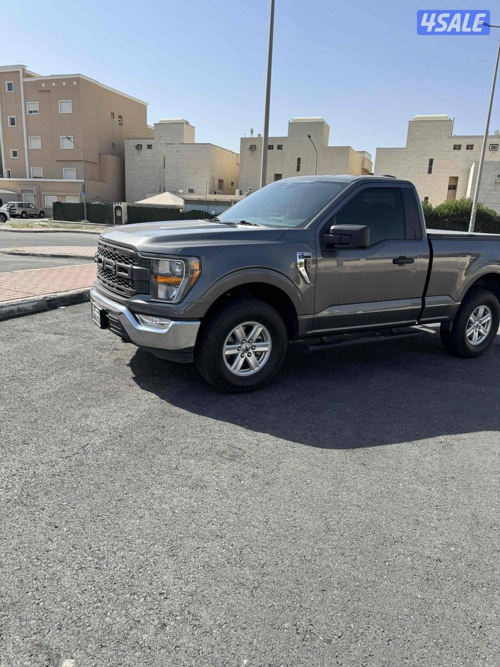 ماشي 152 الف  وشرط الفحص قير مكينه وشاصي والبدي صبغ وكاله وعليه حمايه2