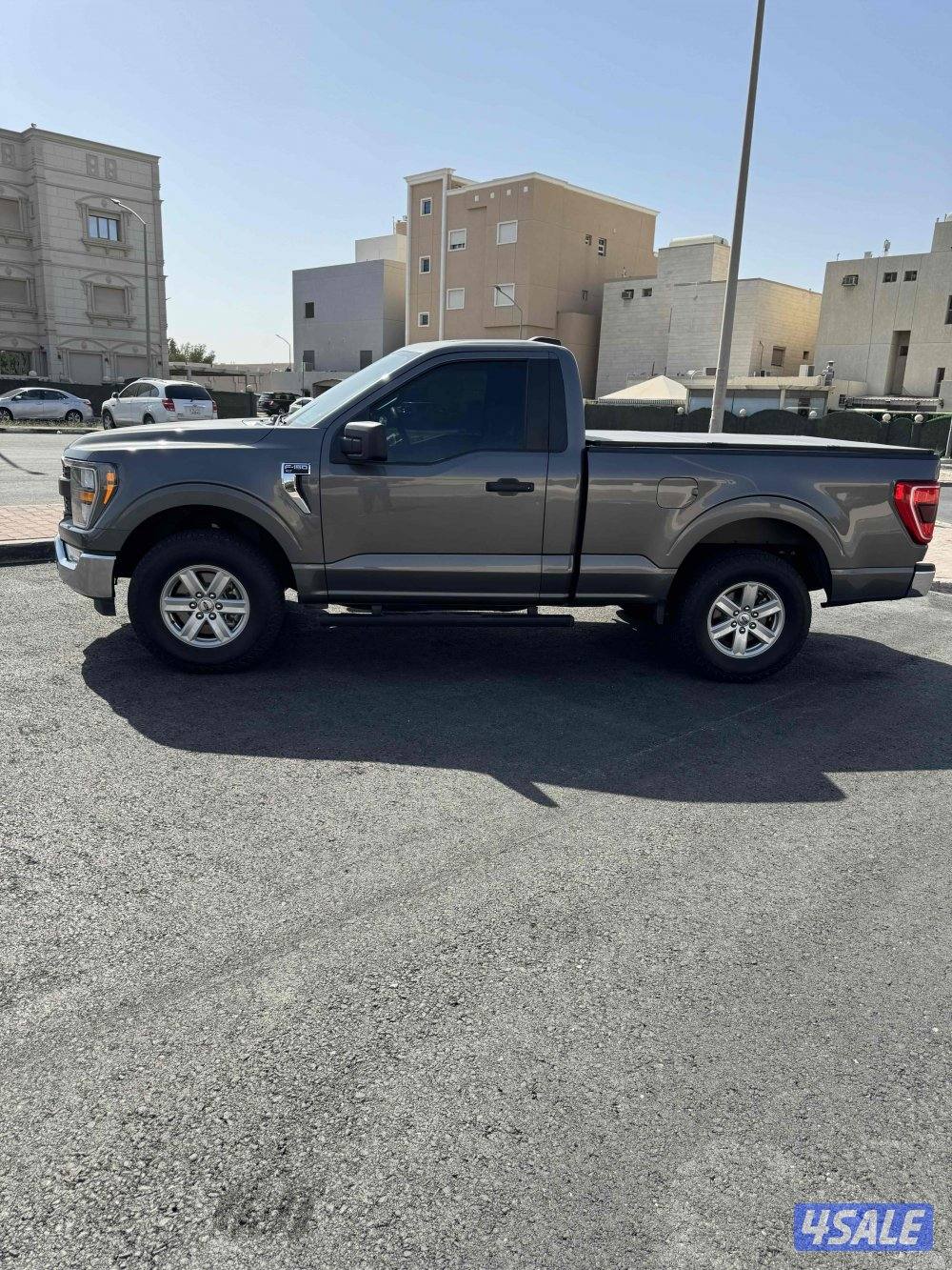 ماشي 152 الف  وشرط الفحص قير مكينه وشاصي والبدي صبغ وكاله وعليه حمايه3