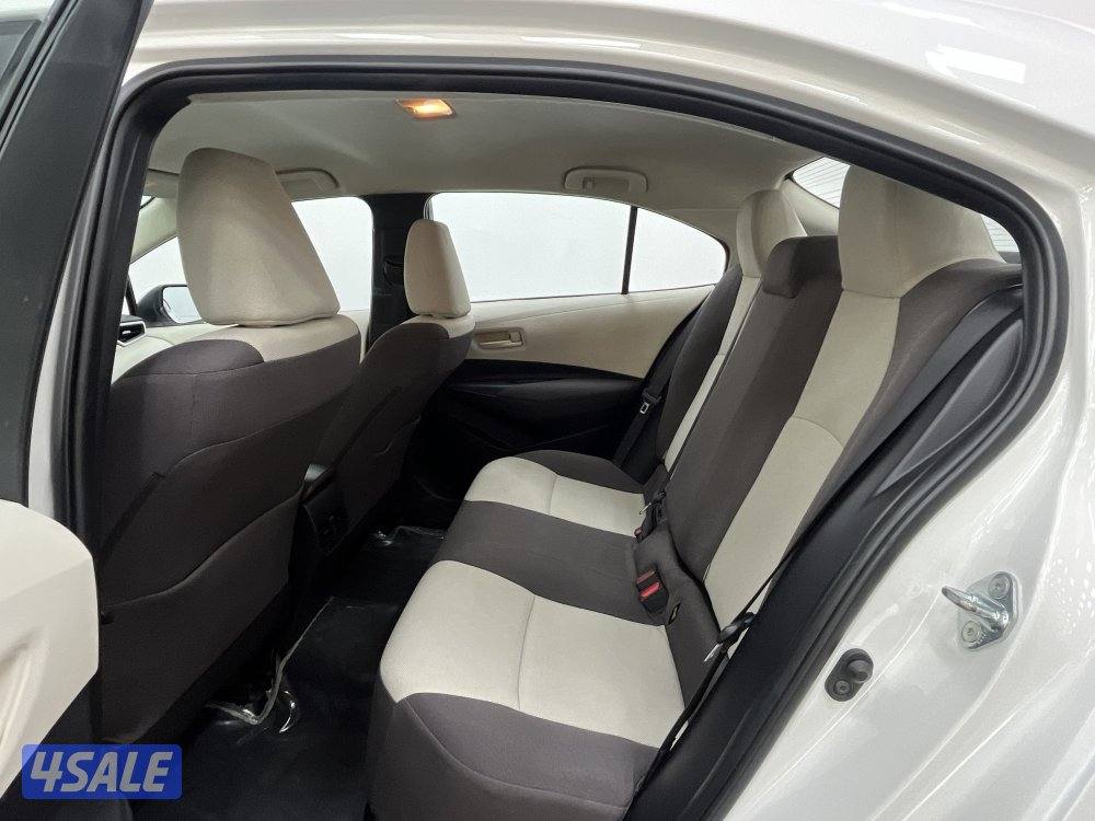 TOYOTA COROLLA 1.6L STANDARD OPTION3