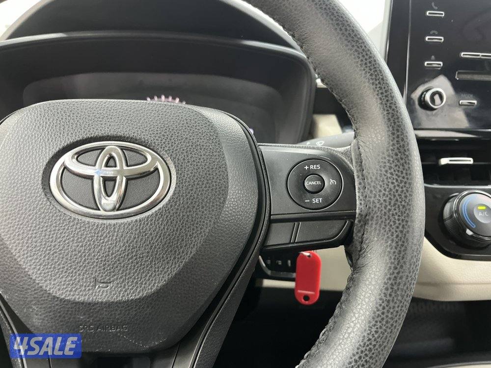TOYOTA COROLLA 1.6L STANDARD OPTION7