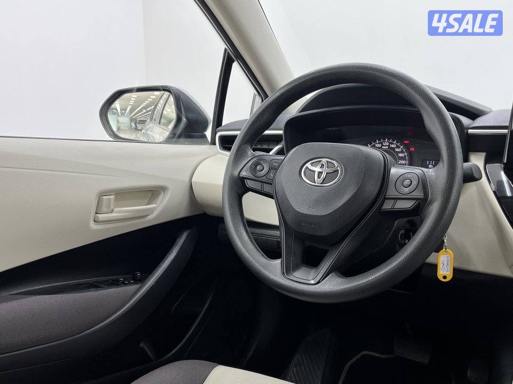 TOYOTA COROLLA 1.6L XLI STD OPTION12