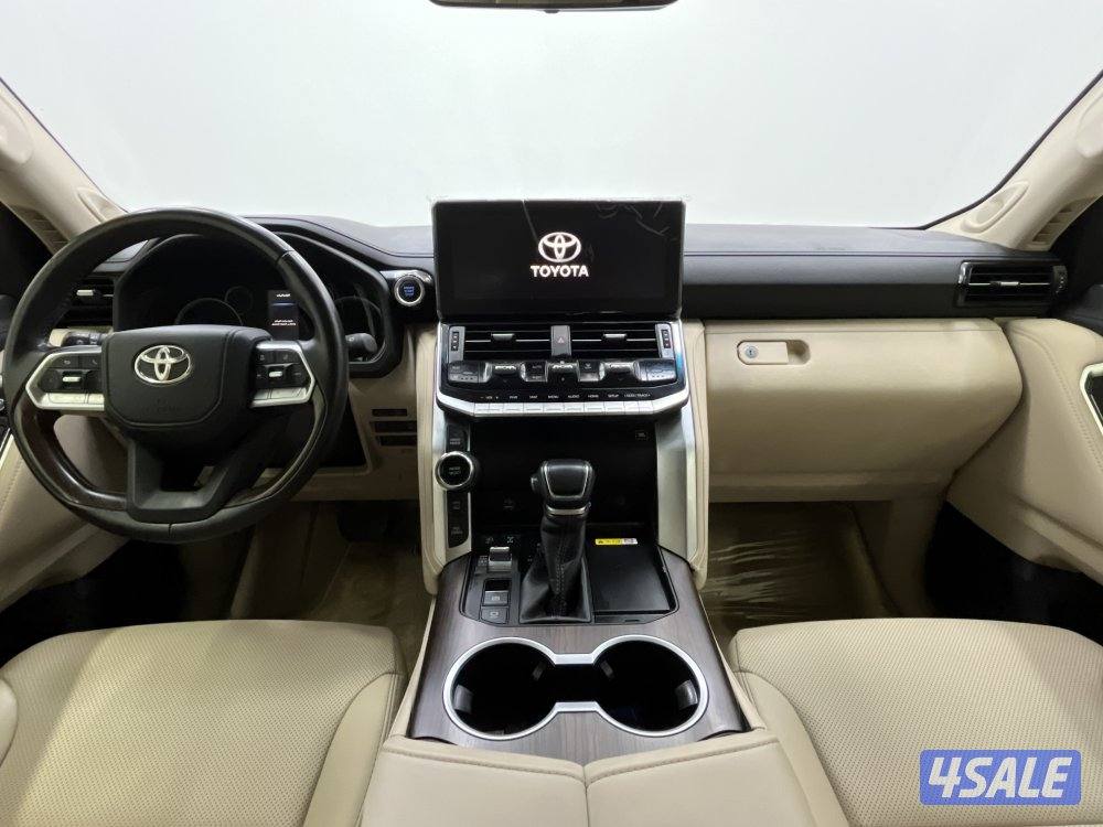 TOYOTA LAND CRUISER GXRAL 6CYL 3.5 TURBO12