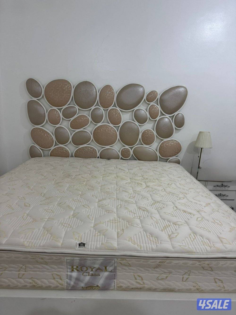 للبيع غرفة نوم محلي4