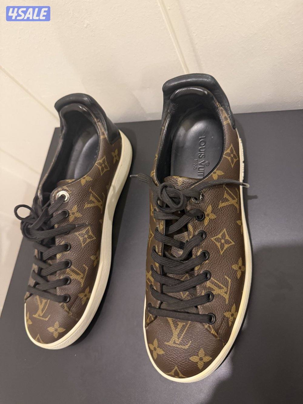 للبيع جوتي LV (Louis Vuitton) أصلي1