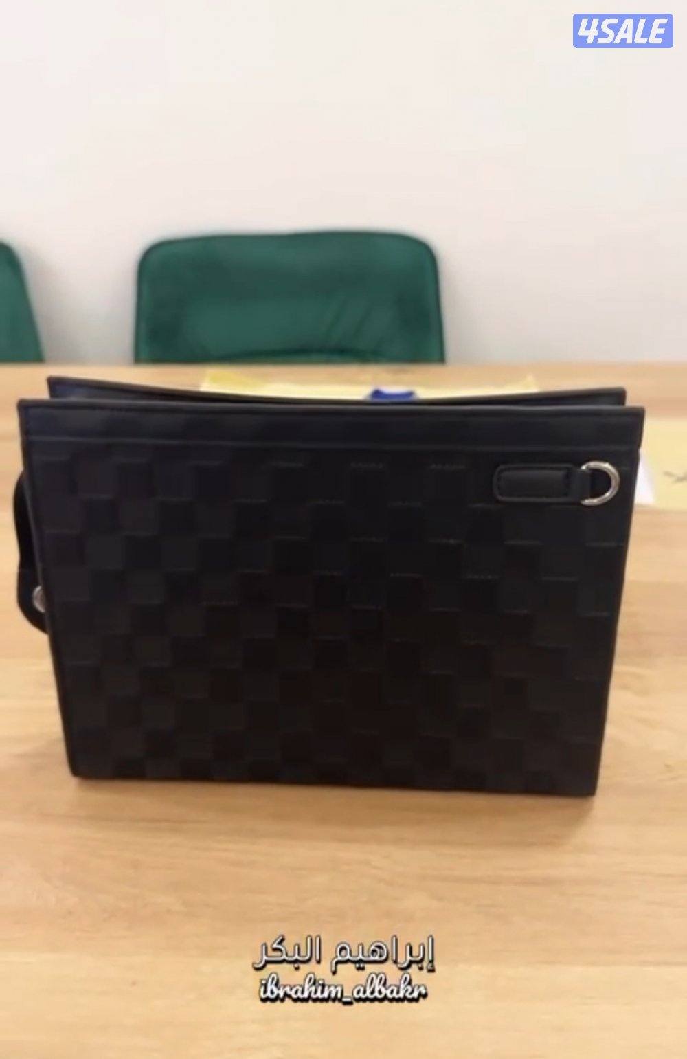 بيع جملة ساعات رجالية ونسائية أصلية وجناط بعد لاتطوفكم12