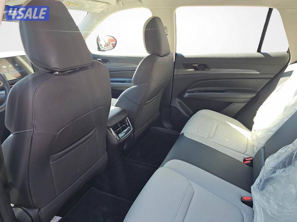 Ford Territory FWD, 1.8L I4, A/T Ambiente5