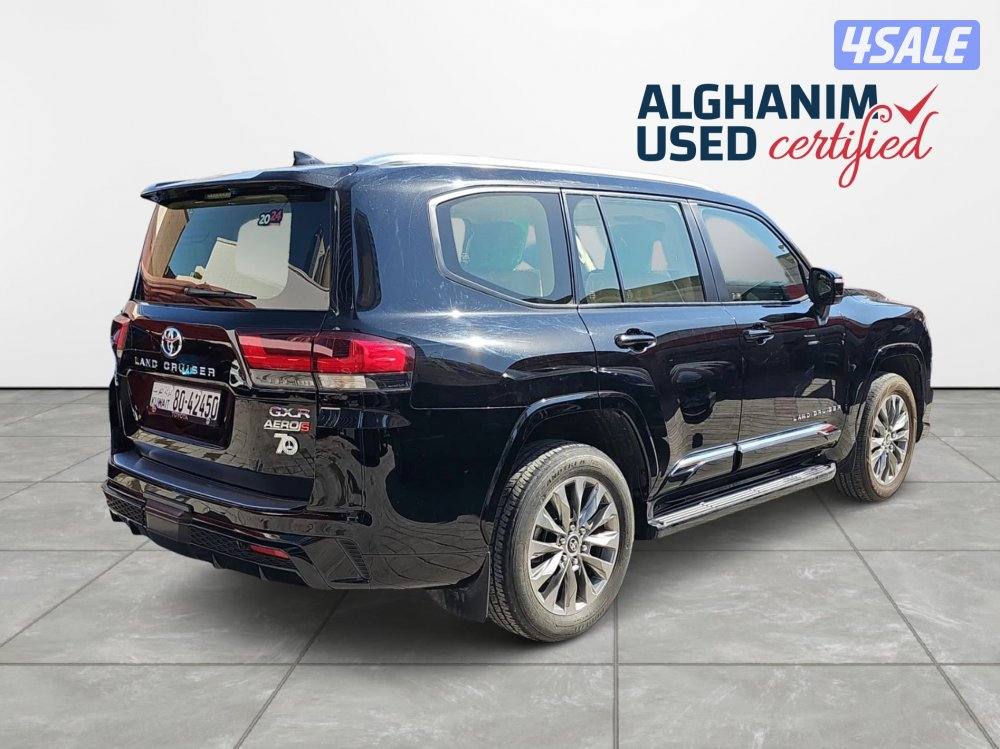 Toyota Land Cruiser1