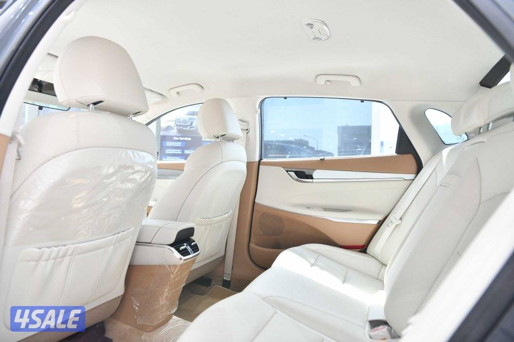 هيونداي ازيرا4