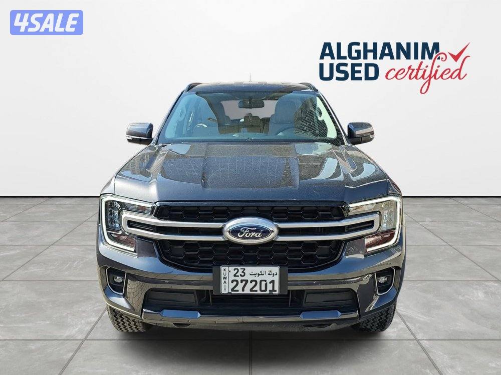 Ford Everest 4WD, 2.3L I4, A/T XLS2