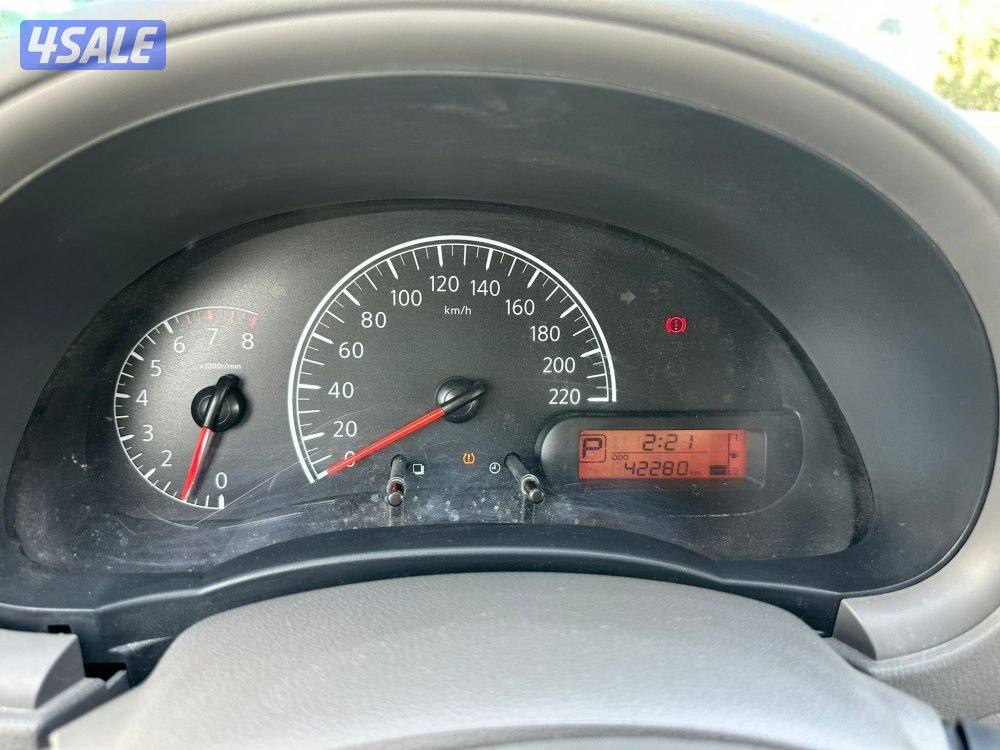 للبيع. نيسان صني 20245