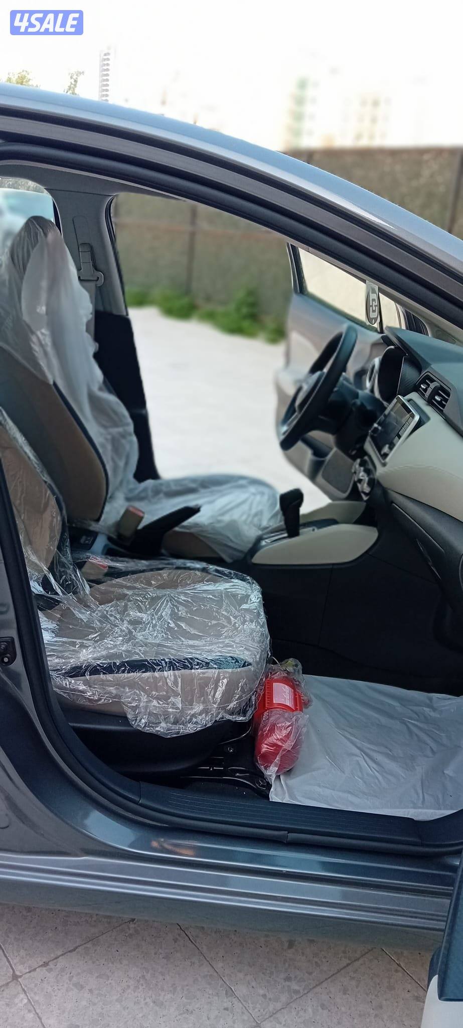 نيسان صني 2024 اصفار ( أعلى فئه ) تحت الكفالة وبحالة الوكالة8