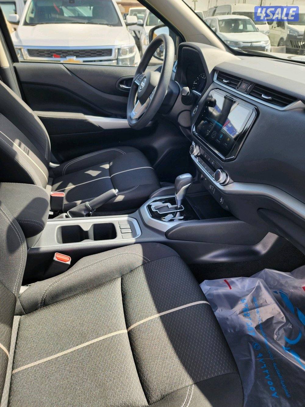 نيسان  - اكستيرا8