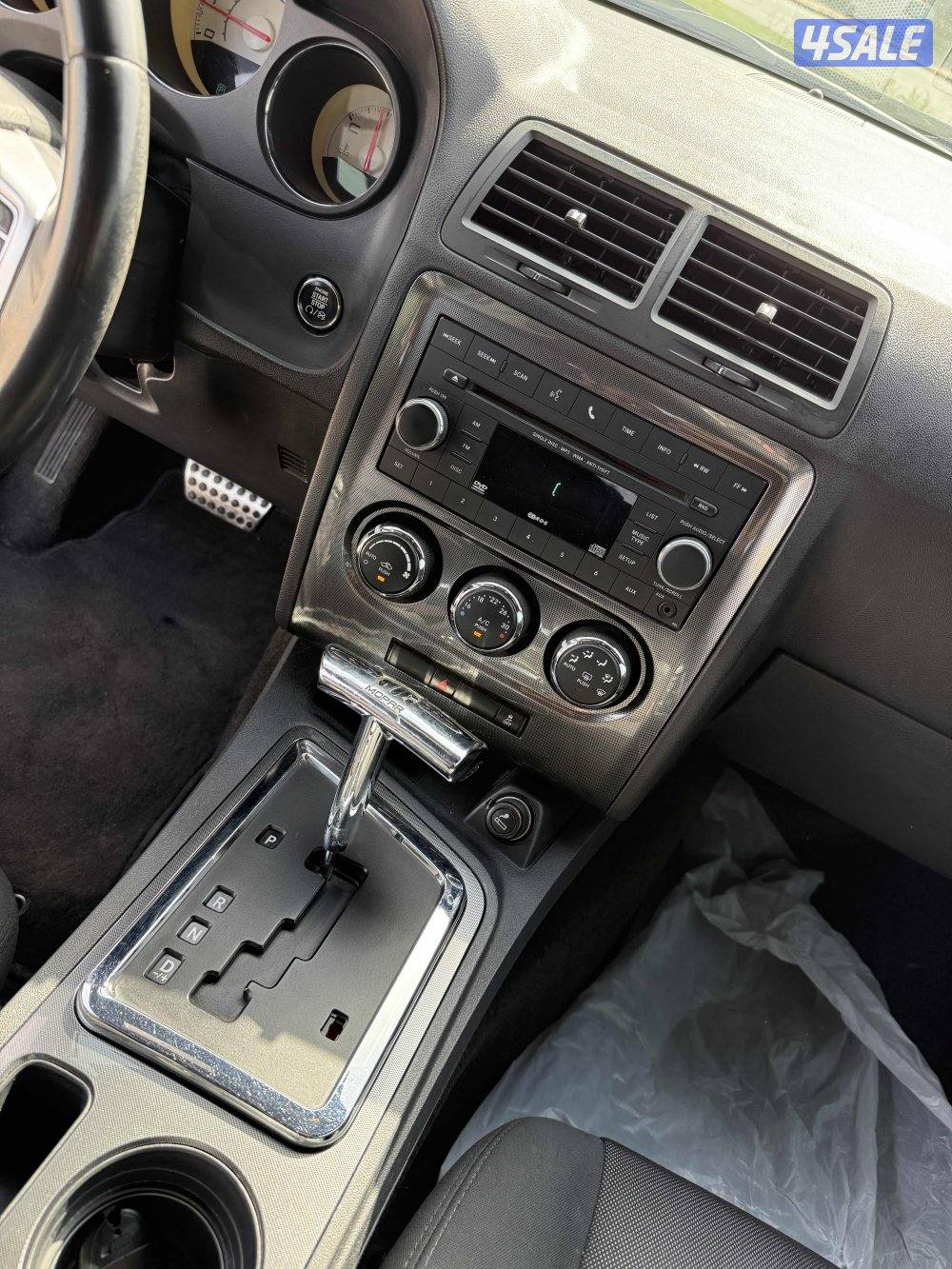 للبيع تشالنجر ٢٠١٢ سيرفس منتظم سته سلندر11