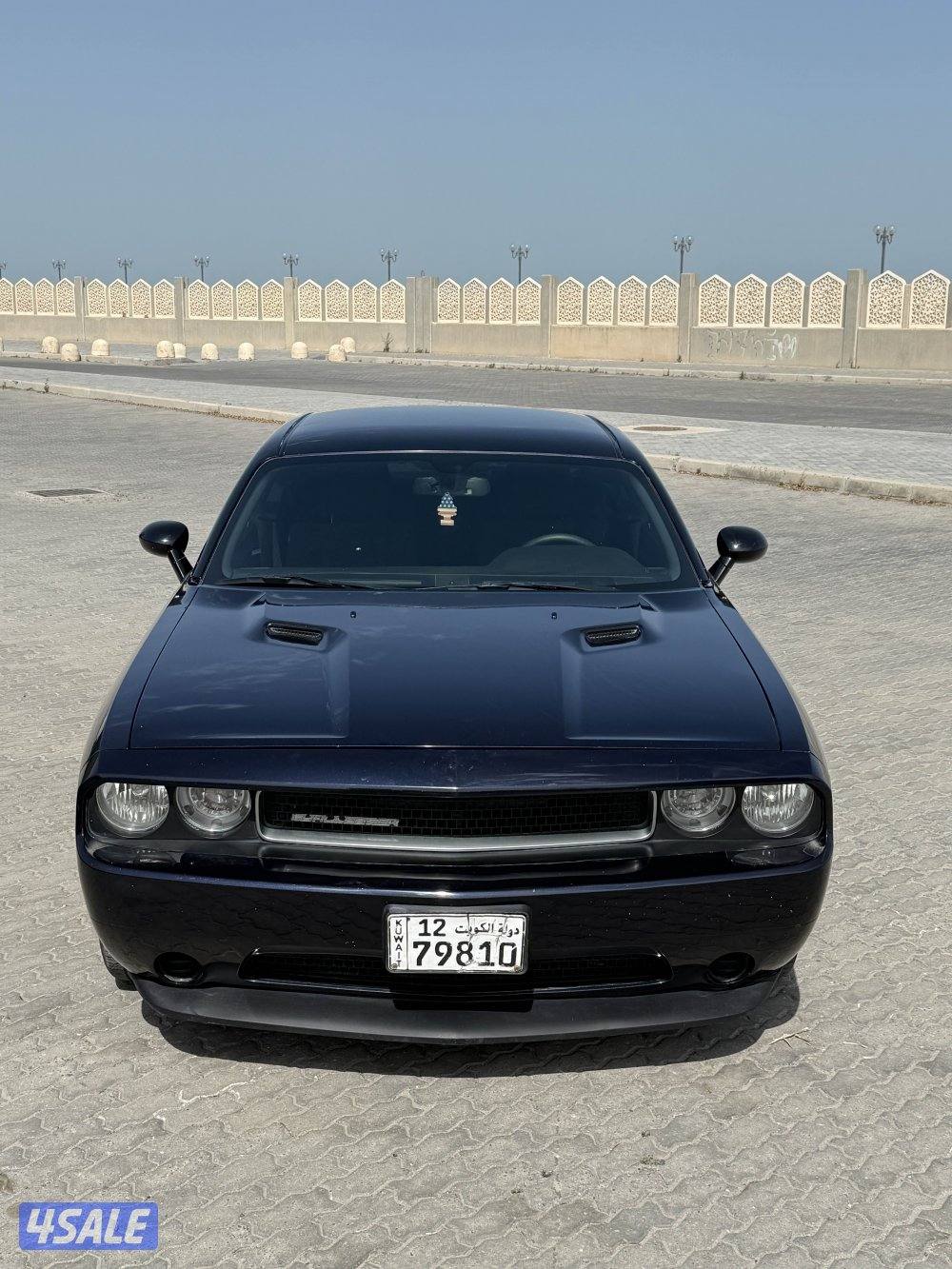 للبيع تشالنجر ٢٠١٢ سيرفس منتظم سته سلندر1