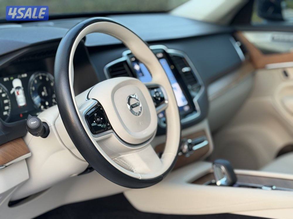 VOLVO XC90 20227