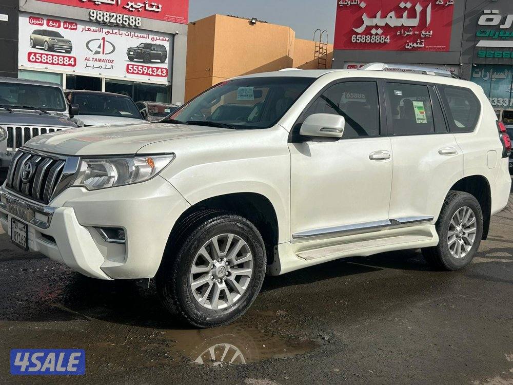 تويوتا لاند كروزر برادو TX.L موديل 2021 ماشى 105.000 k.m  وارد الساير0