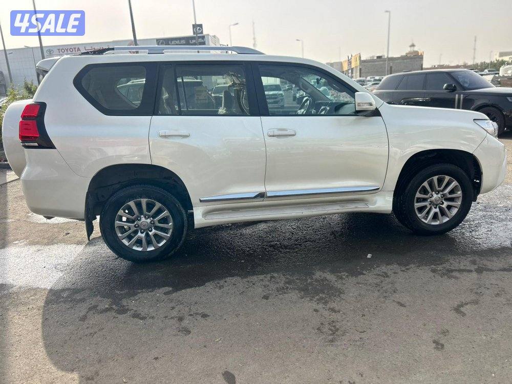 تويوتا لاند كروزر برادو TX.L موديل 2021 ماشى 105.000 k.m  وارد الساير3