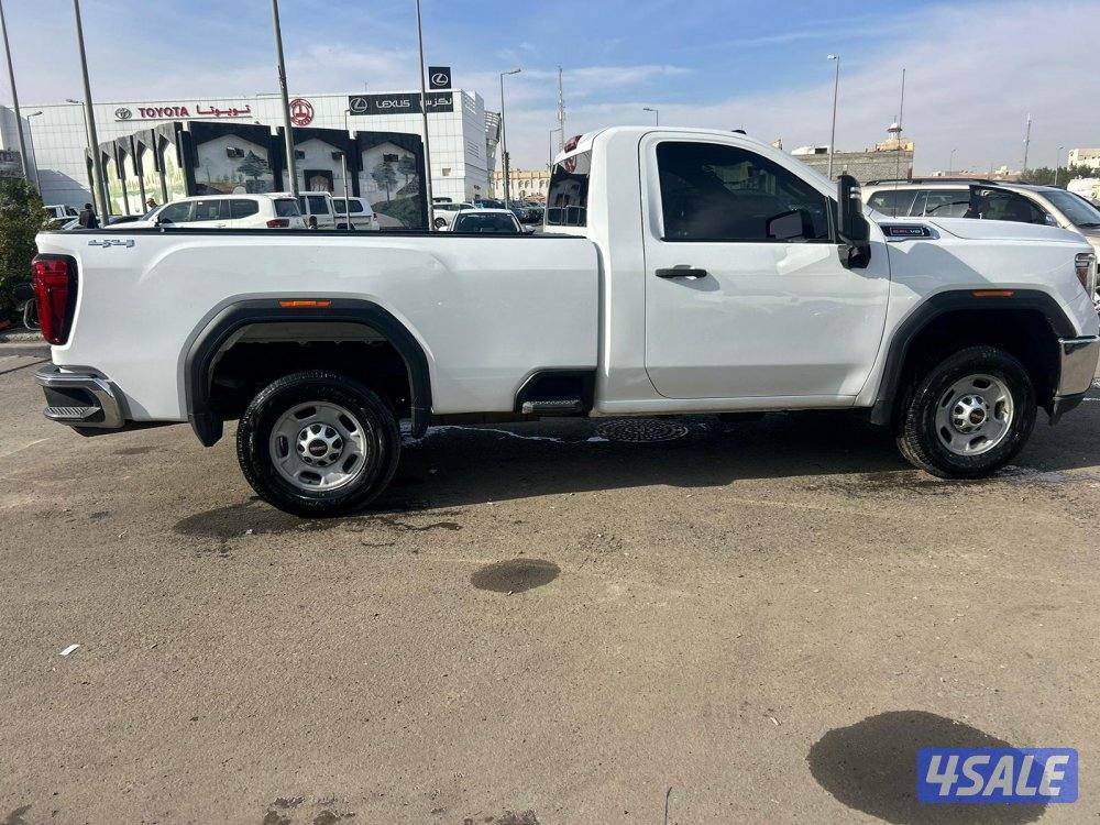 2500 HD  سيرا GMC  موديل 2021 ماشى 61.000 k.m وارد بهبهانى.اصباغ متفرق2