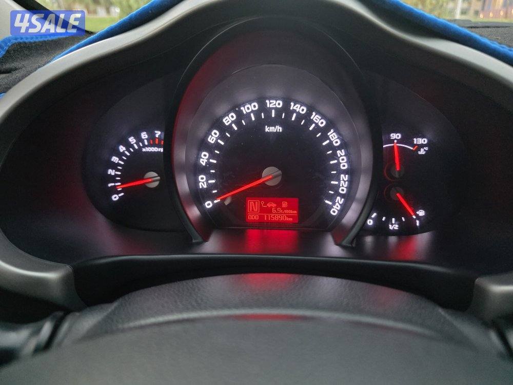 كيا سبورتاج ٢٠١٦ مكينة ٢٠٠٠ CC ماشى ١١٥ الف .تم عمل صيانة ال ١٠٠ الف8