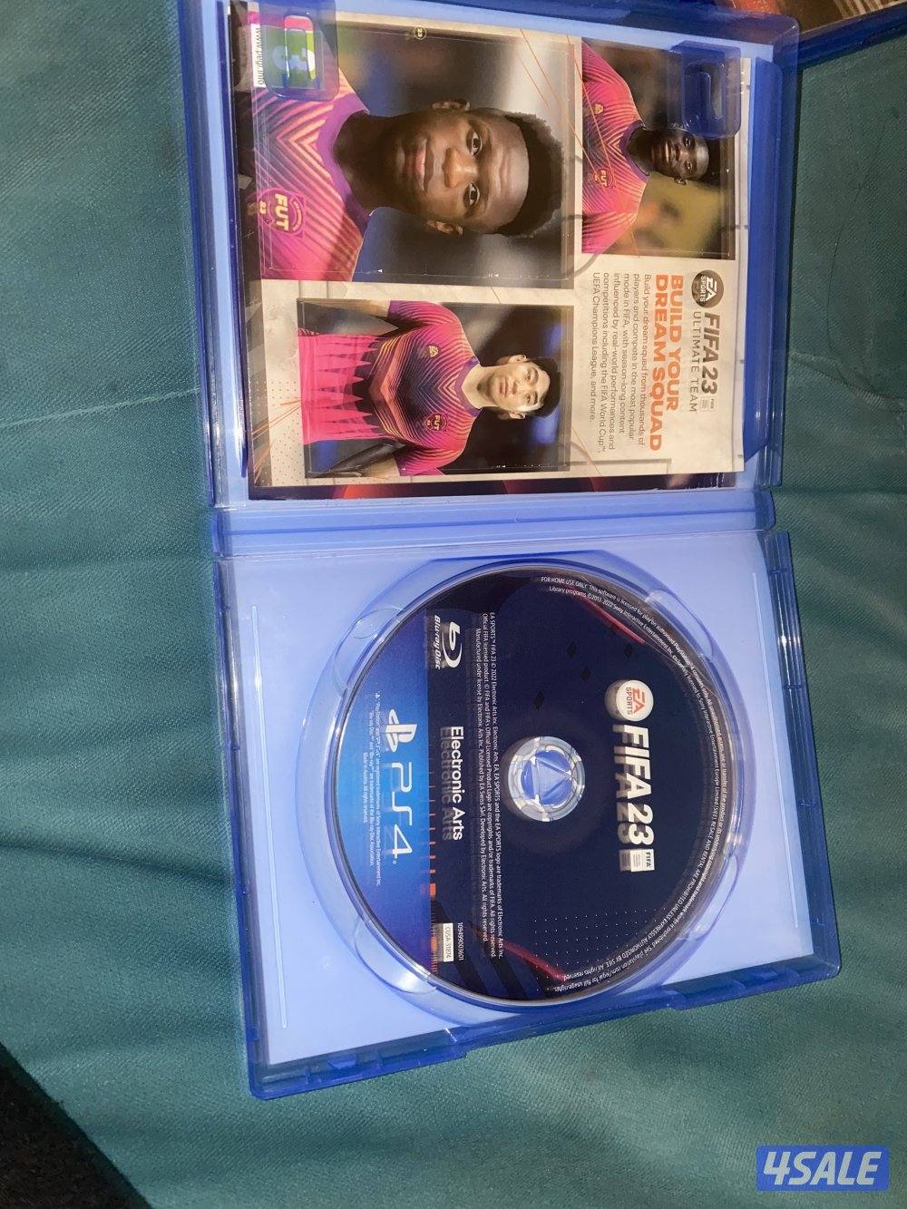 للبيع فيفا ٢٣ على السوني ٤ حاله جيده استخدام شهر للاتصال على الواتساب2