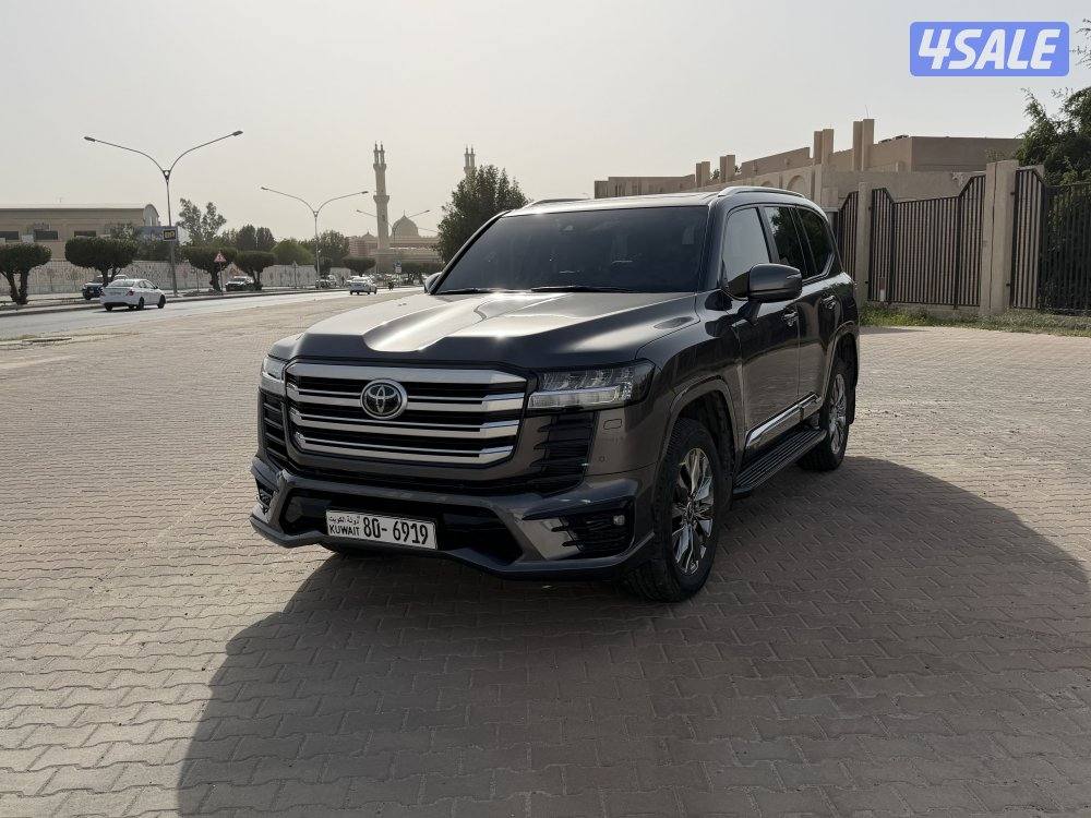 GXR ماشي ٣٥ الف فقط - صبغ وكالة - خالي من الحوادث - توين تيربو ايرو اس0