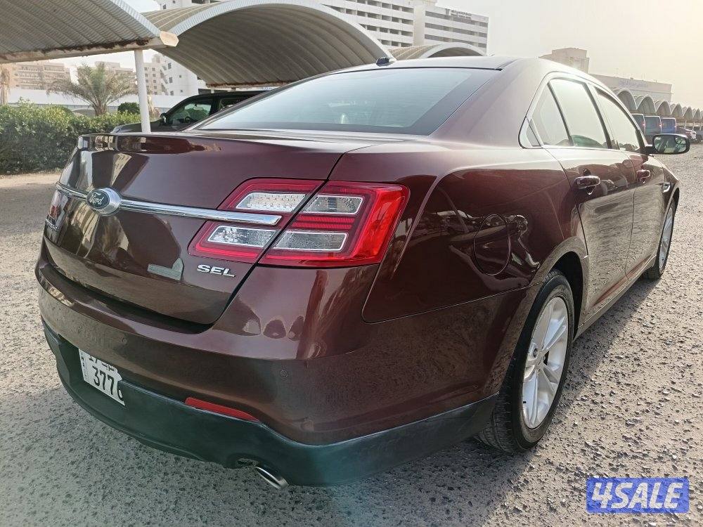 فورد تورس 2015 الغانم بحاله ممتازه عداد/1040000