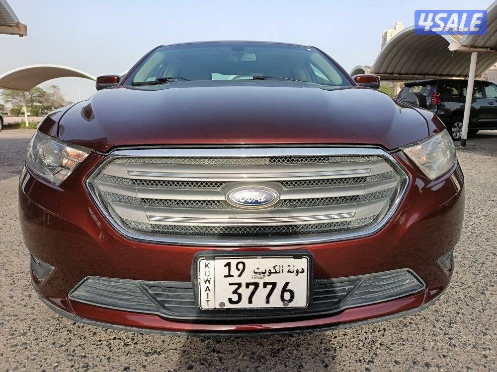 فورد تورس 2015 الغانم بحاله ممتازه عداد/1040009