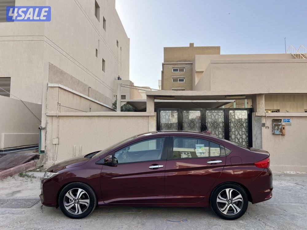 للبيع هوندا سيتي موديل ٢٠١٧2