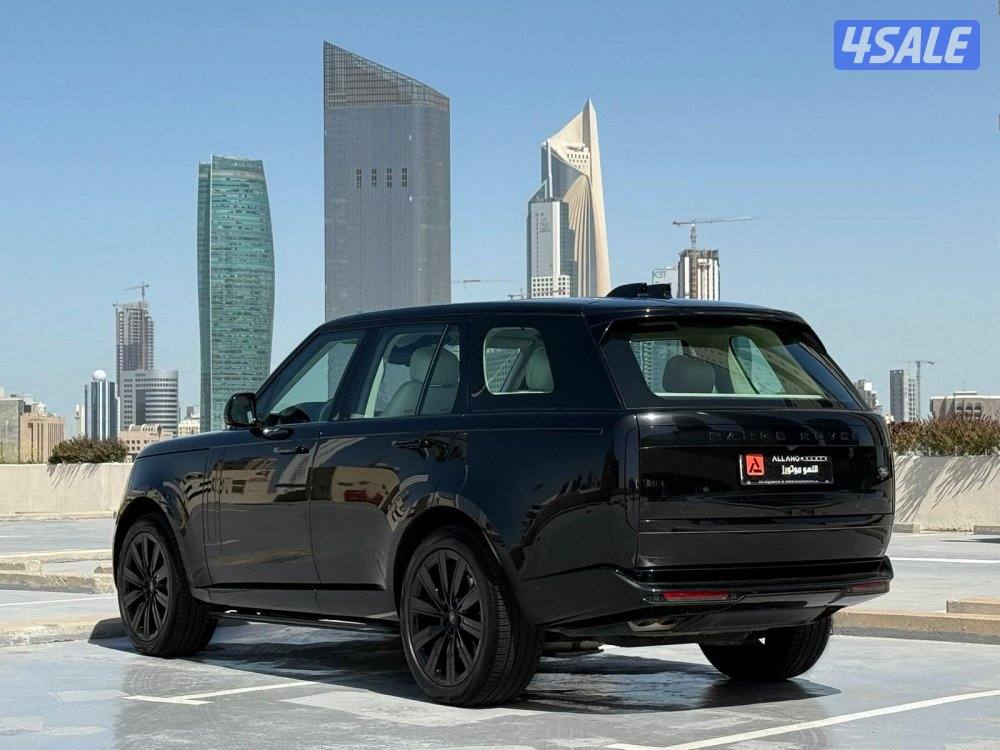 رنج روفرHSE V8 موديل2023 عداد48الف وارد الغانم سيرفس منتظم4