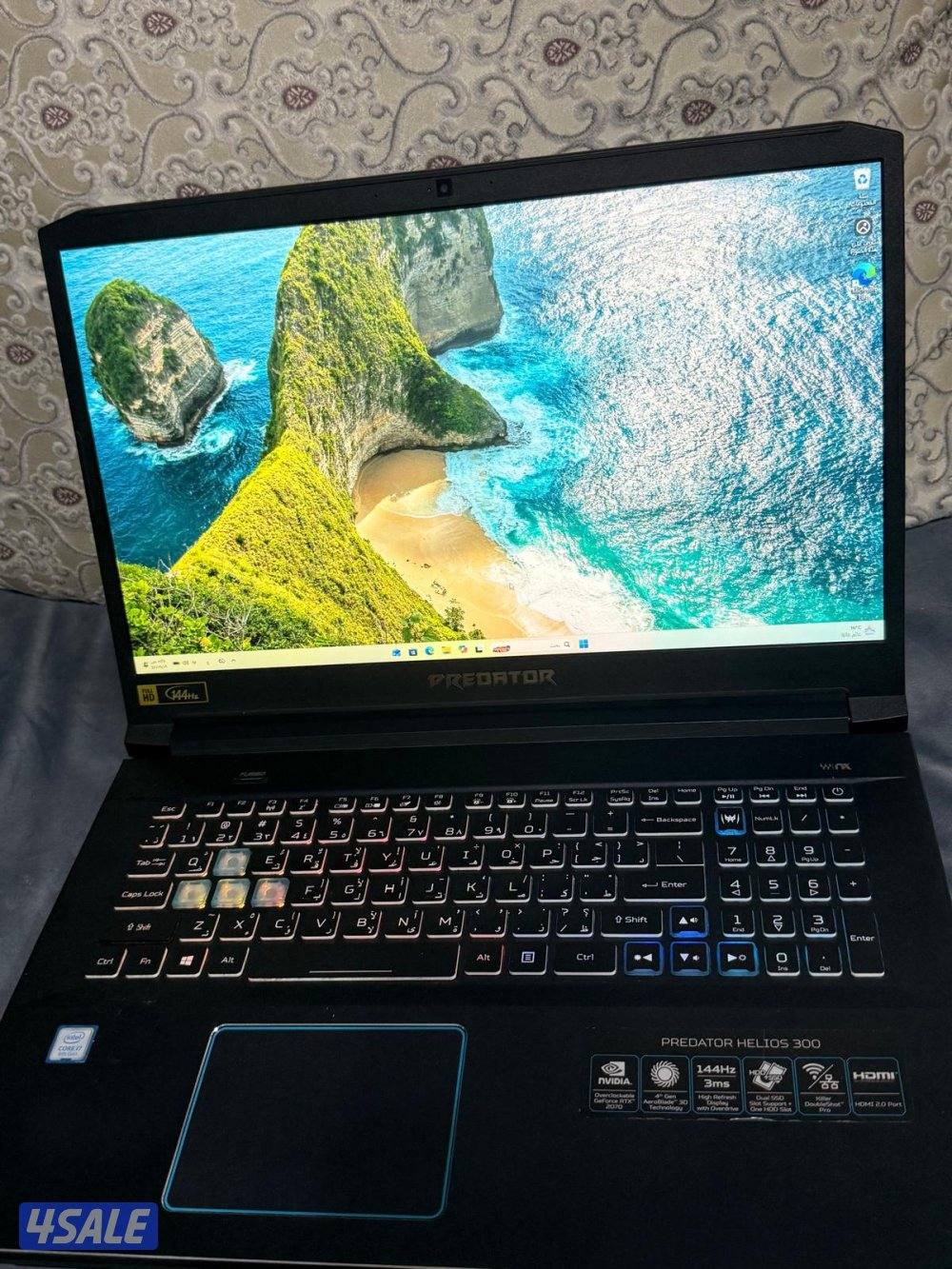 gaming laptop 2070 MAX-Q1