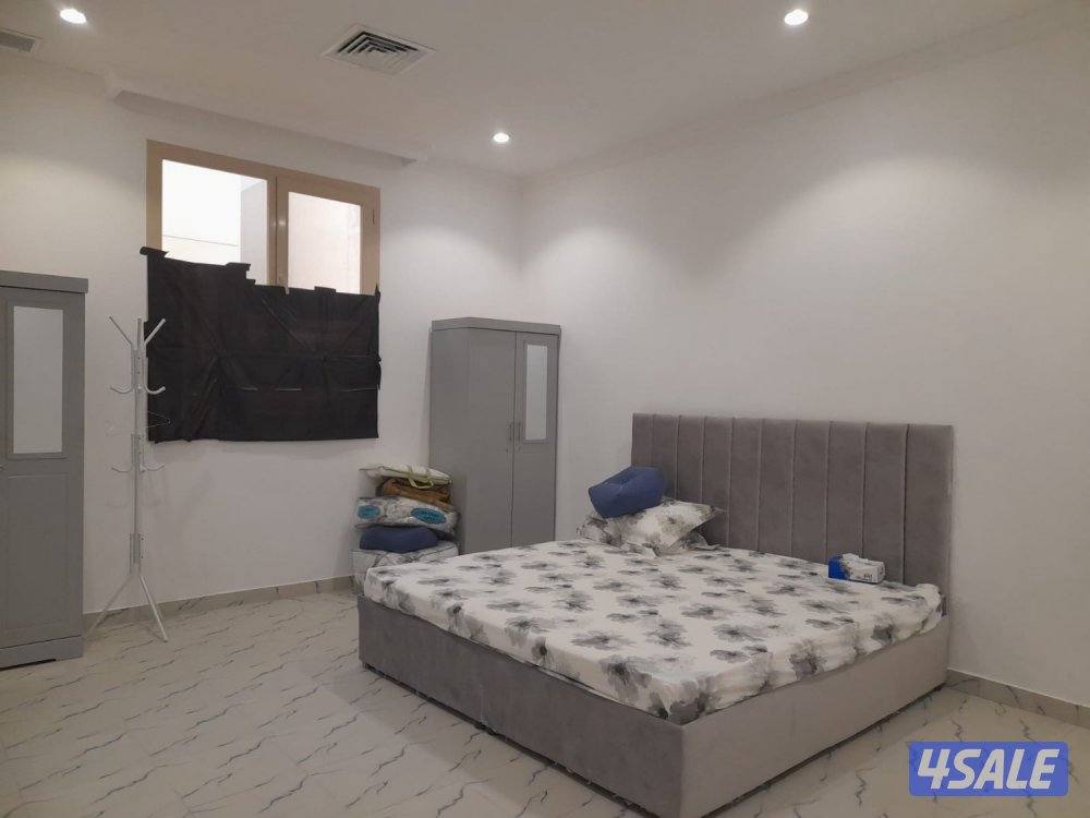 دور ارضي كامل جديدللإيجار ٣غرف ماستر+صالتين وحمام ضيوف غرفة عامل وحمام2