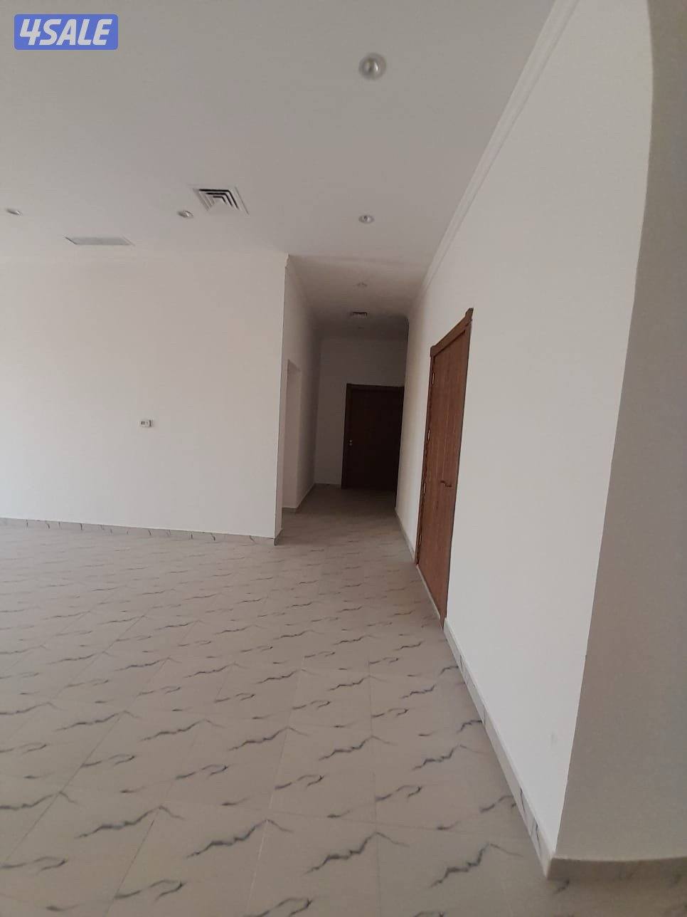 دور ارضي كامل جديدللإيجار ٣غرف ماستر+صالتين وحمام ضيوف غرفة عامل وحمام14