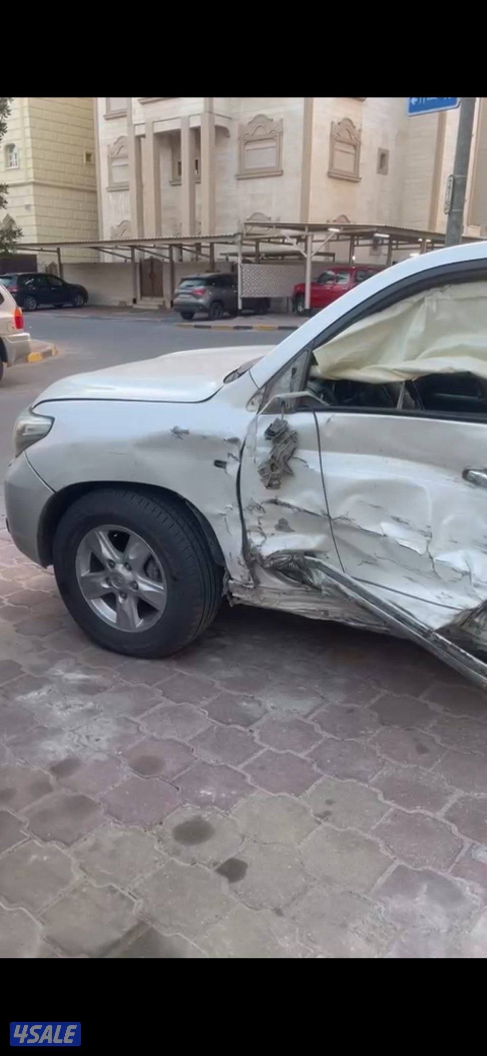 للبيع لاند ٢٠١٠ في اكس ار مدعوم0