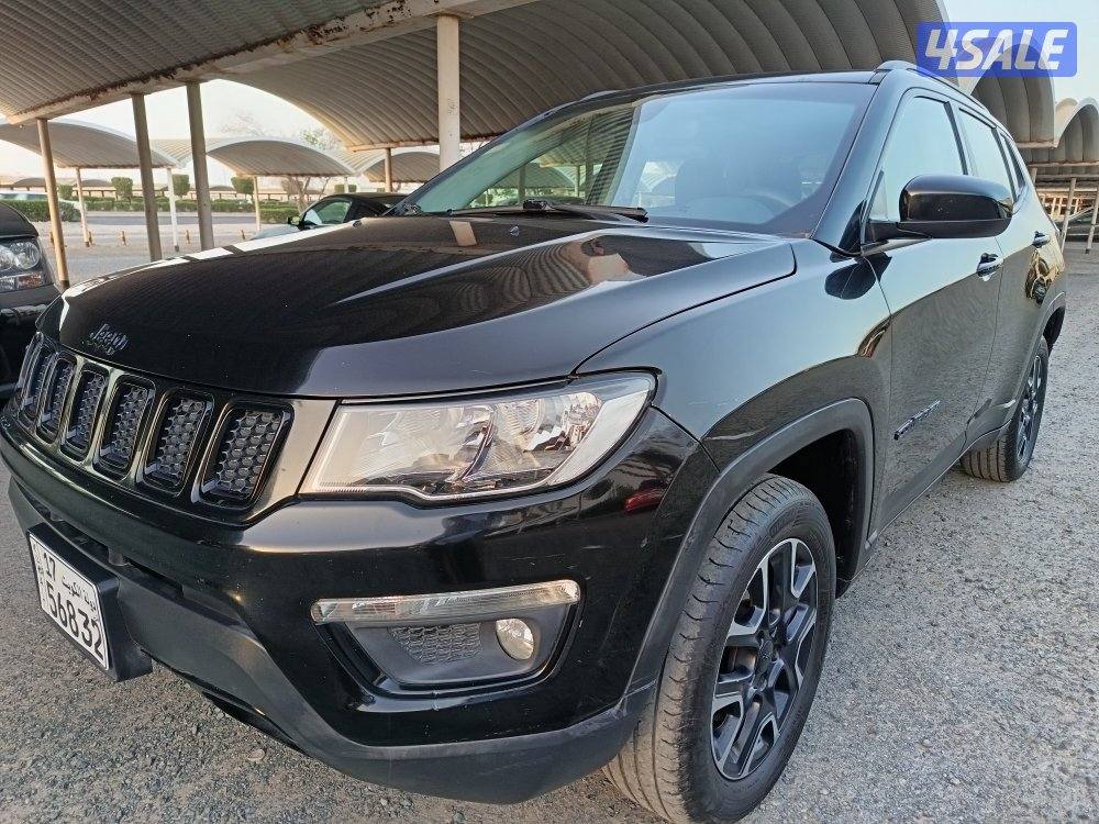 جيب كومباس 2019 بهبهاني دبل بصمه فتحه كامره بحاله ممتازه عداد/ 800002