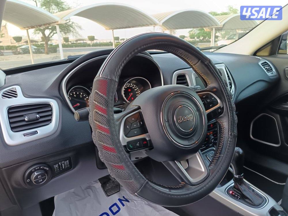 جيب كومباس 2019 بهبهاني دبل بصمه فتحه كامره بحاله ممتازه عداد/ 800006