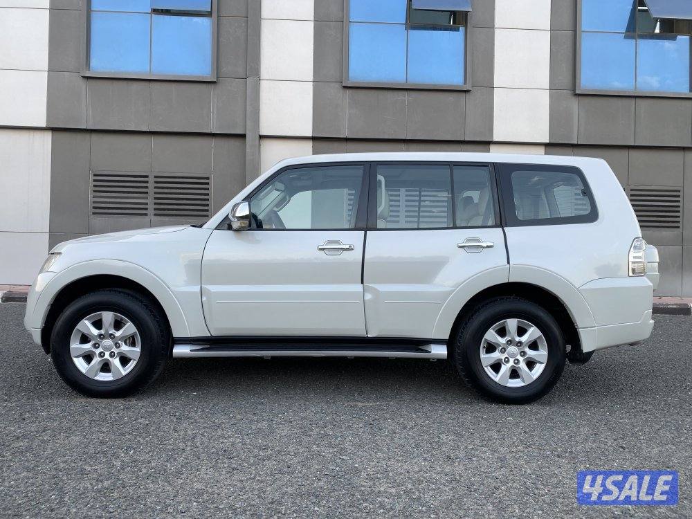 للبيع جيب باجيرو موديل 2012 كأمل الموصفات1