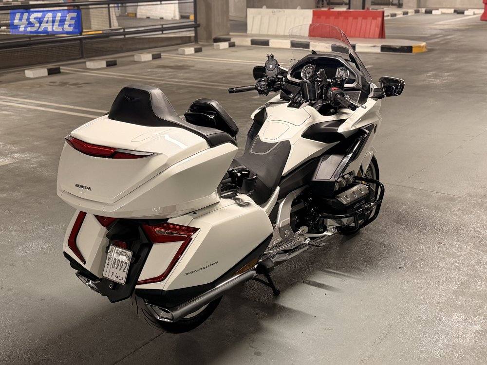 للبيع قولد وينق 20222