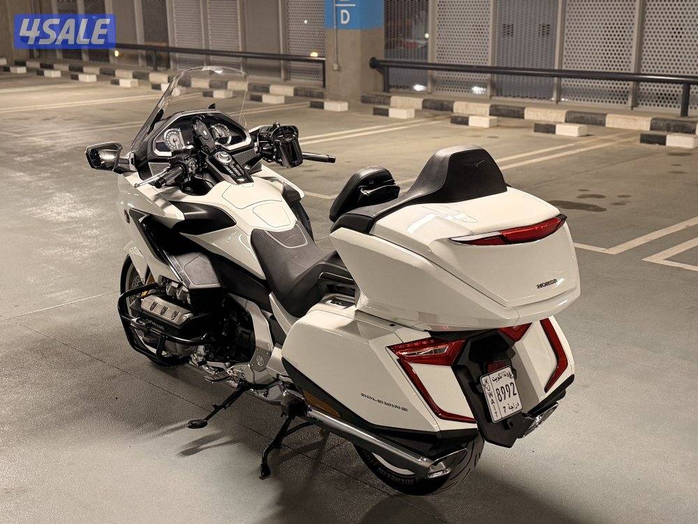 للبيع قولد وينق 20223