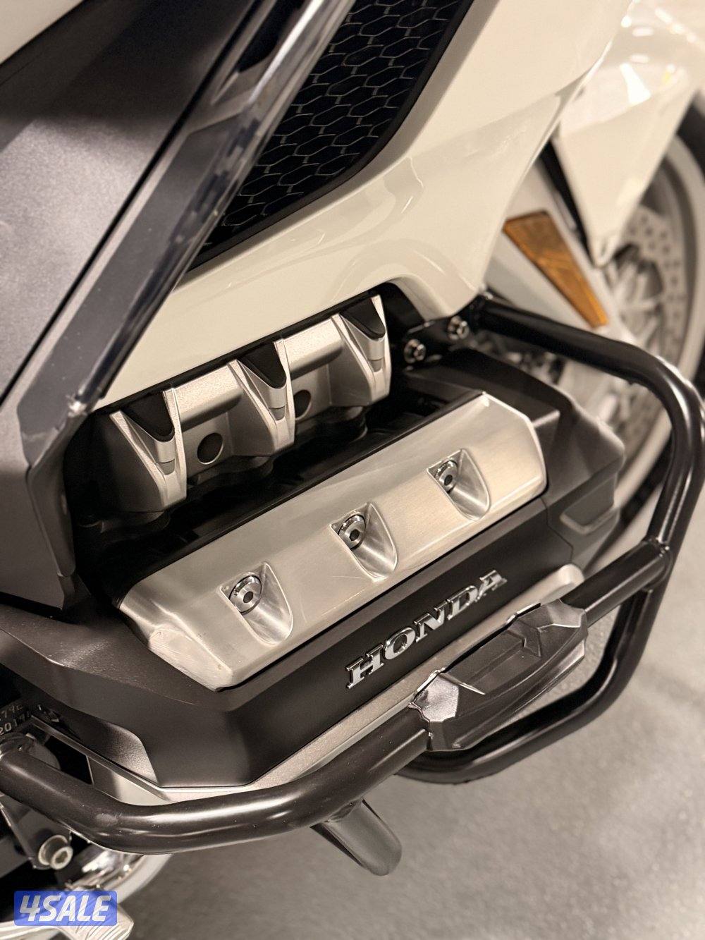 للبيع قولد وينق 20227