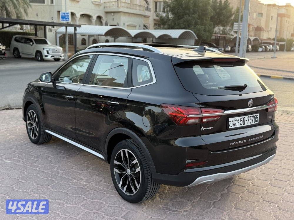 ام جي RX5 موديل 2019 صبغ وكاله شرط الفحص6