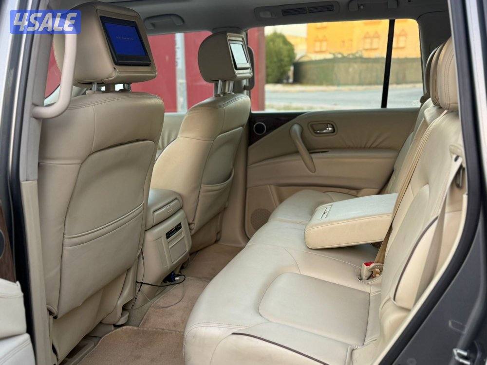 للبيع باترول ٢٠١٧ بلاتنيوم ستي4