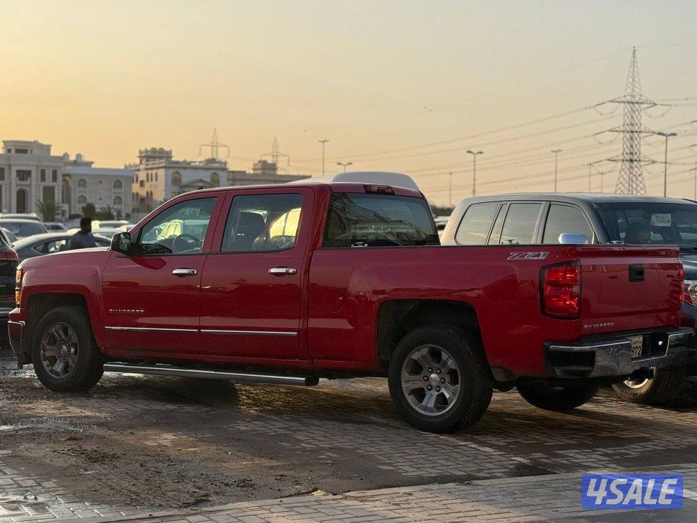 للبيع سلفرادو 2014 Z71 دبل قير3