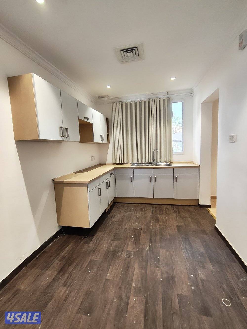 ابوالحصانية قطعة 11  شارع 755