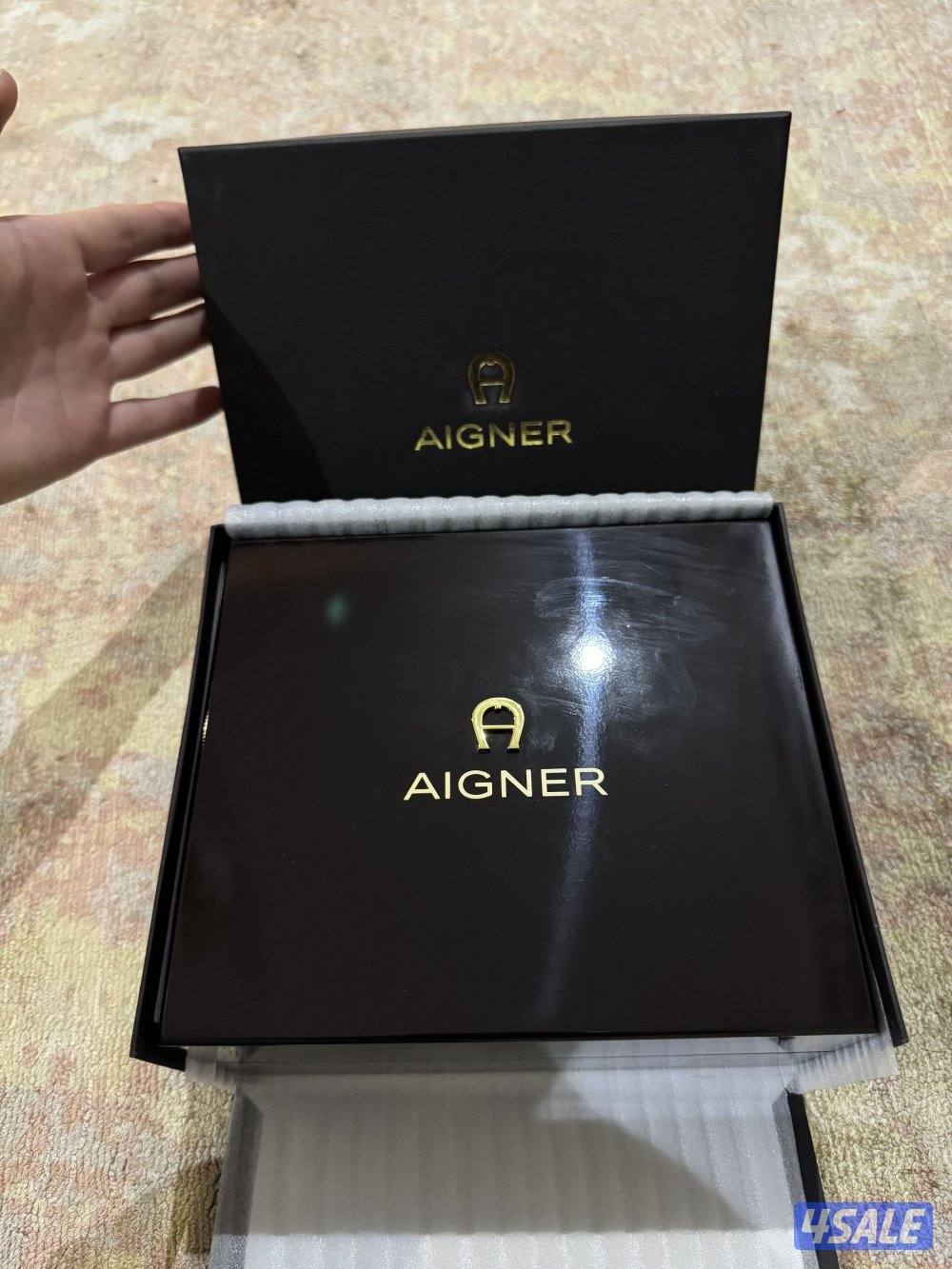 ساعه اقنر تورسيلو ضد الماي لعمق 50 m الساعه استعمال شهر فقط شبه وكاله0