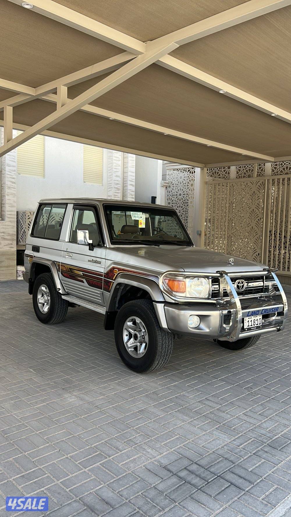 للبيع جيب ربع3