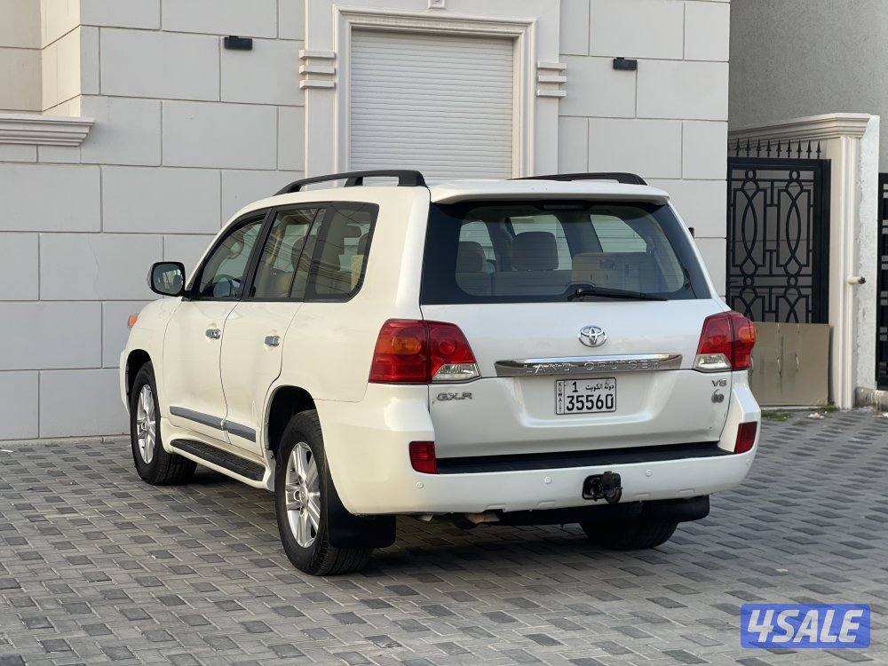 لاندكروزر 20142